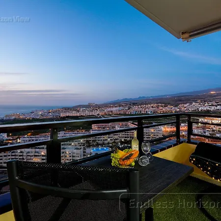 Endless Horizon View - Free Private Parking Including & Guest Bonus Appartement *
