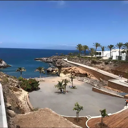 Endless Horizon View - Free Private Parking Including & Guest Bonus Apartment *